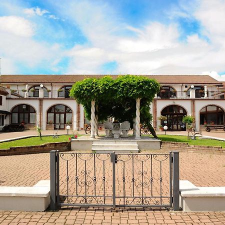Il Carrettino Country Hotel Tortona Dış mekan fotoğraf