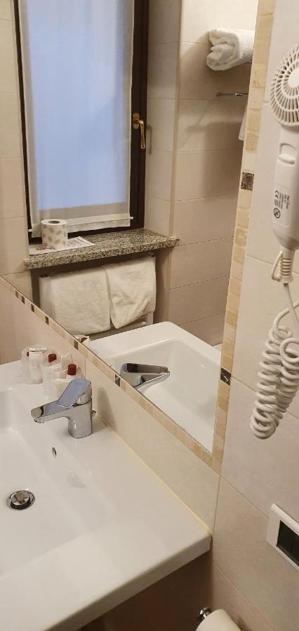 Il Carrettino Country Hotel Tortona Dış mekan fotoğraf