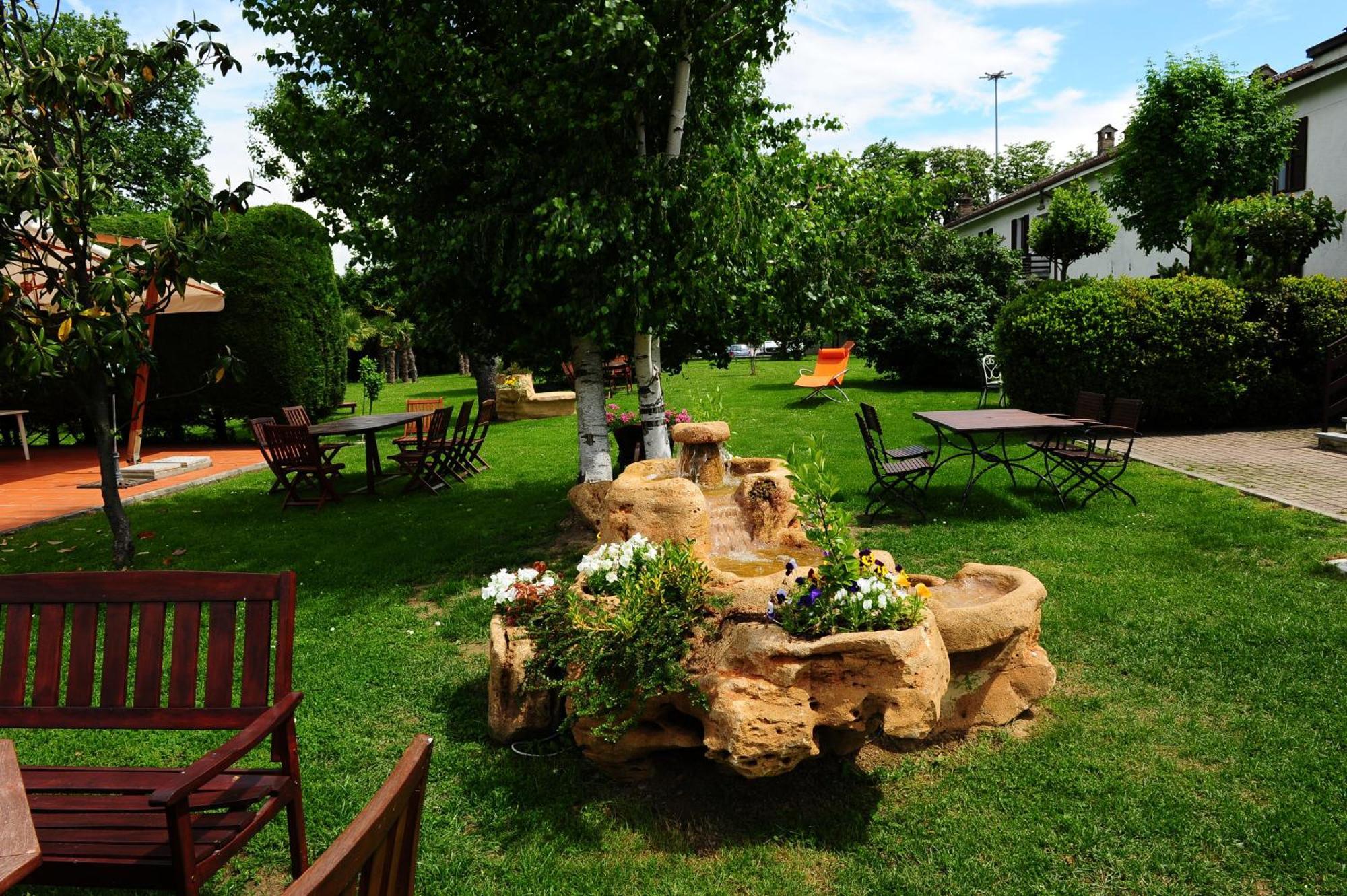 Il Carrettino Country Hotel Tortona Dış mekan fotoğraf