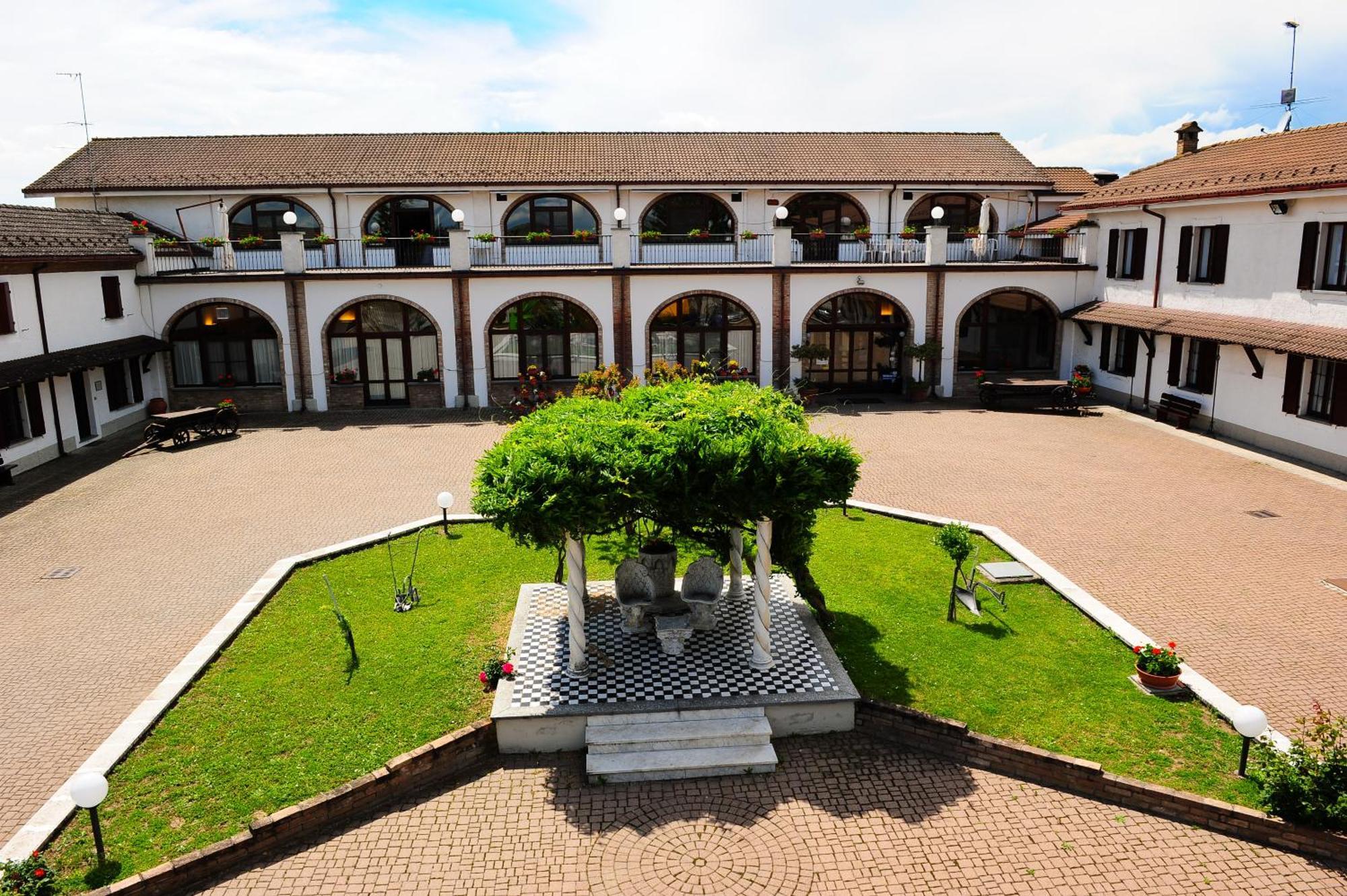 Il Carrettino Country Hotel Tortona Dış mekan fotoğraf