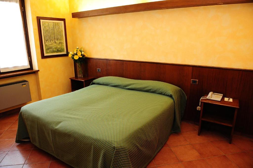 Il Carrettino Country Hotel Tortona Oda fotoğraf